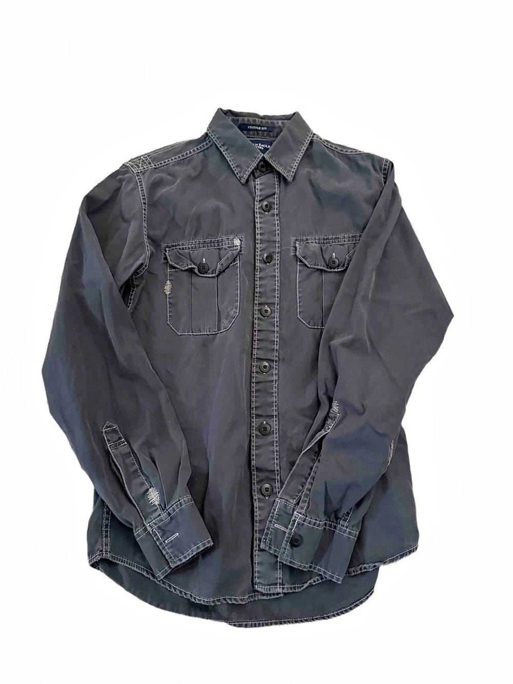 American Eagle Outfitters AEO Vintage Fit Long Sleeve Button-Down Shirt